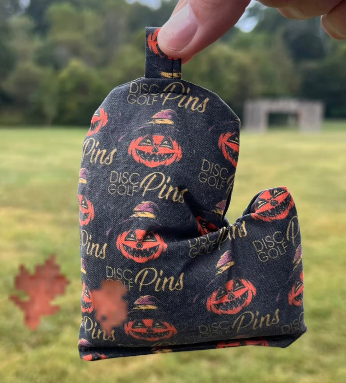 Halloween Pumpkin Disc Golf Pins Mitten Bag - Gotta Go Gotta Throw