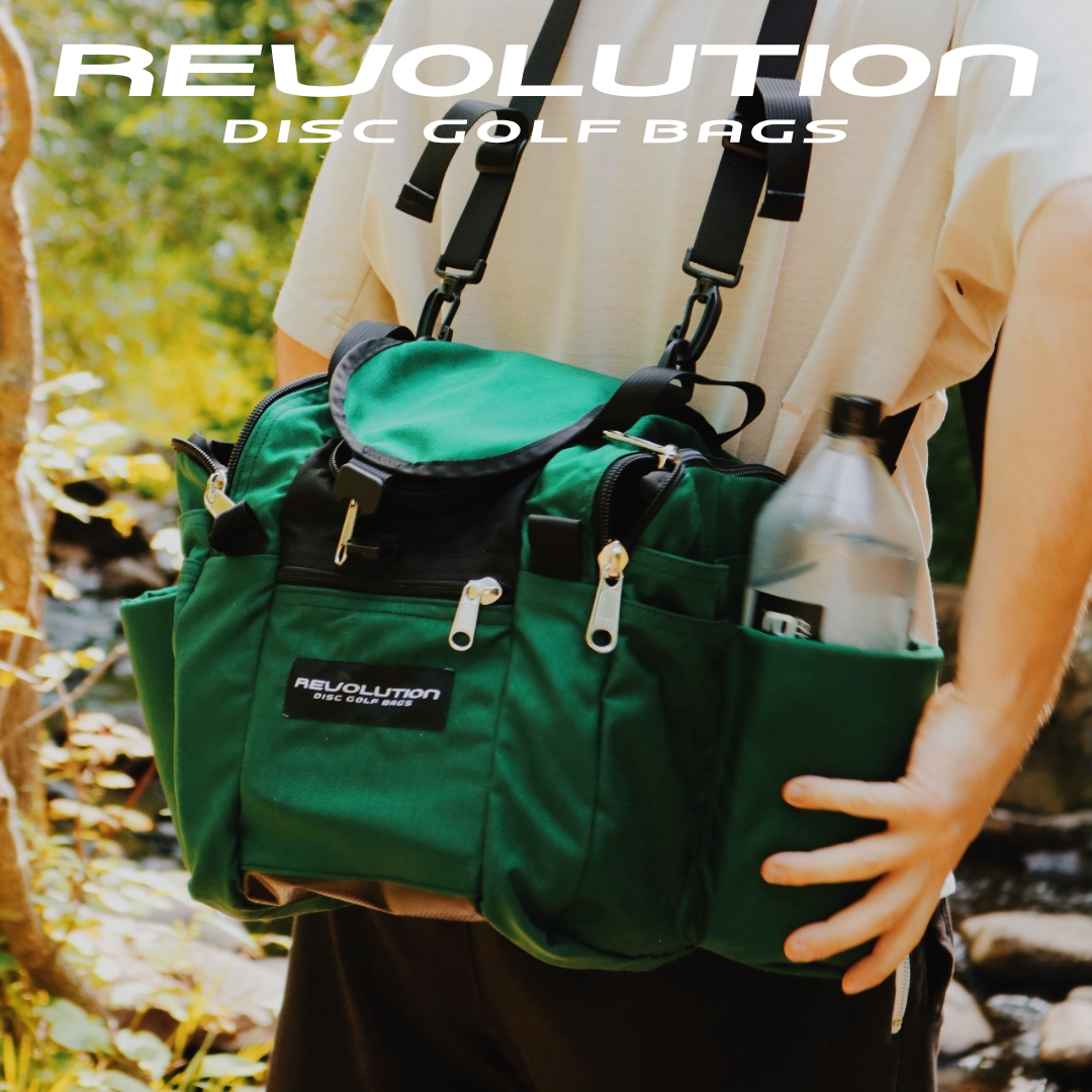 Revolution - Mini Deluxe disc golf bag with 12-16 disc capacity.